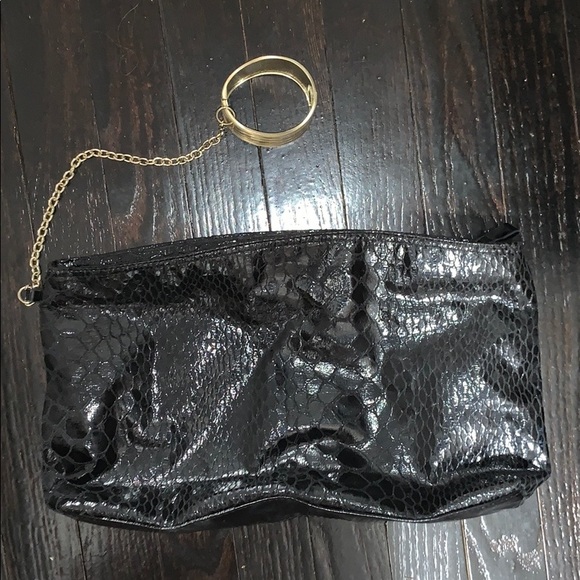 Rihanna black croc chain cuff clutch - Picture 1 of 1